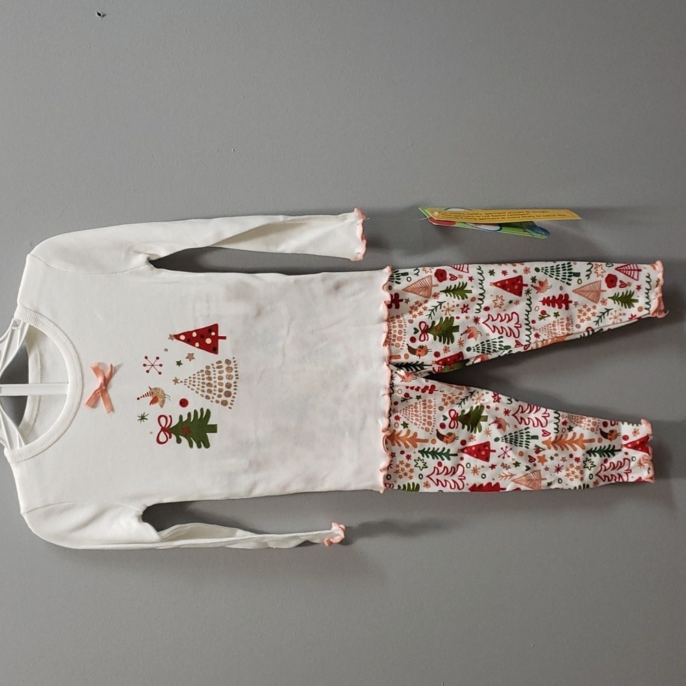 Sara's Prints NWT 100% Cotton Trees and Birds Design 2-piece Pajama Set